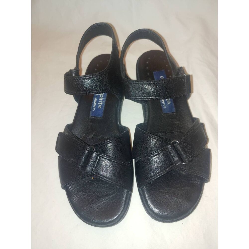 Easy Spirit Anti-Gravity Women's Size 6.5M Black Strappy Flat Sling Sandal